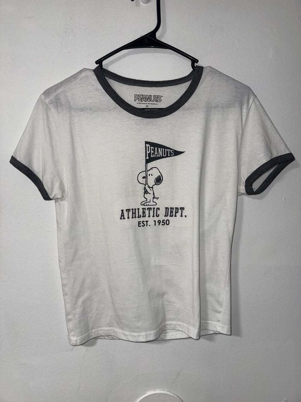 Peanuts Snoopy Athletic Dept Est 1950 Ringer T-Shirt White Gray Size XL